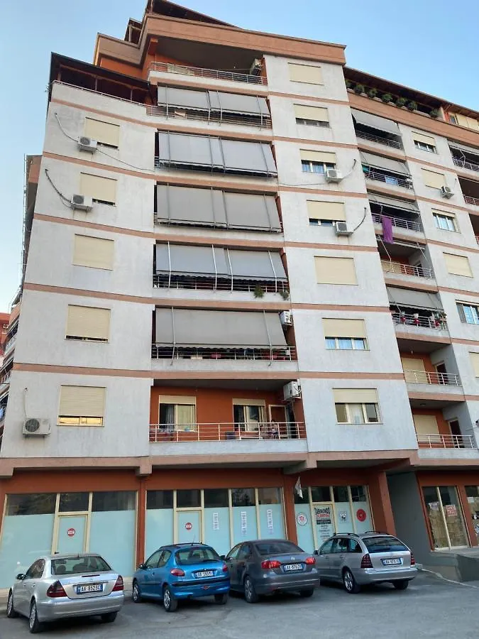 Downtown Apartment Fier 0*,